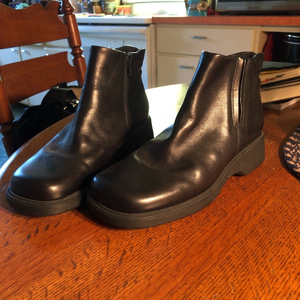 Ankle boots